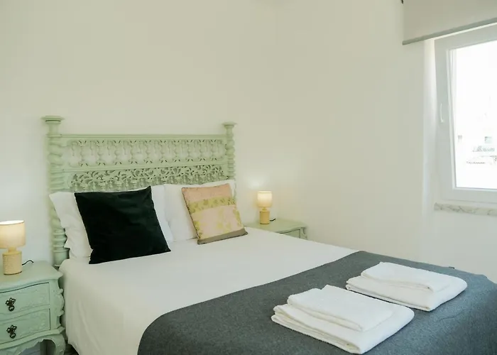 펜션 Like-home-t3 House-garden, Sea View, Casais de Sao Lourenco